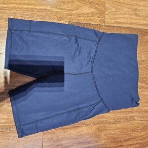 Quince maternity bike shorts